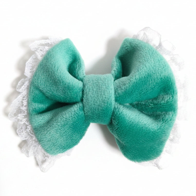 Rankų darbo veliūrinis segtukas-kaspinas (7cm/ 8cm)